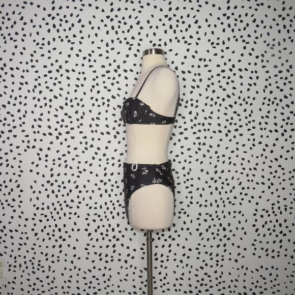 Onia Black Floral Print Underwire Top And Belted High Waist Bikini Swim Set - Picture 4 of 9